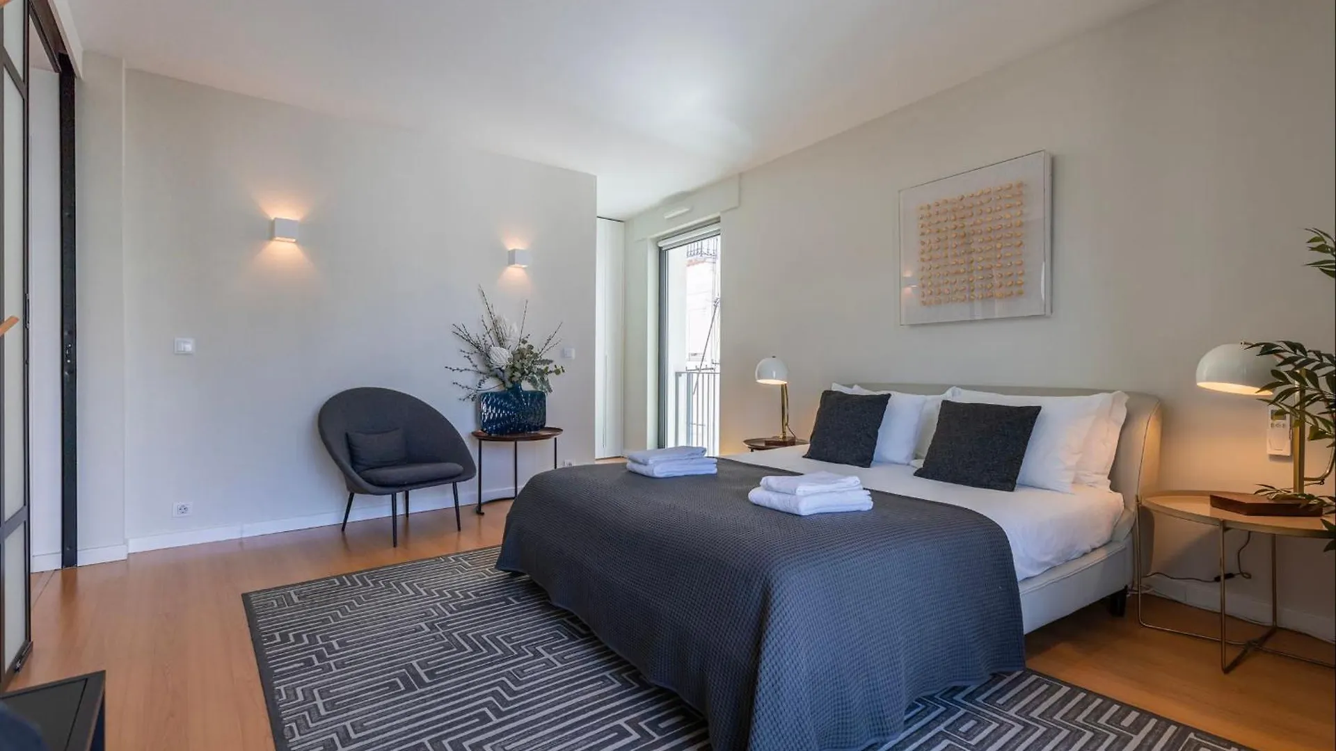 Lovelystay - Breathtaking Panorama - Luxurious Penthouse! Lisbon 0*,