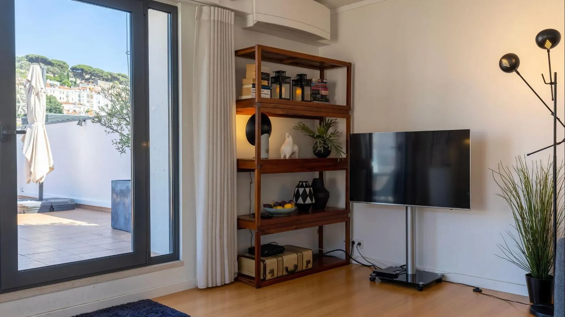 Lovelystay - Breathtaking Panorama - Luxurious Penthouse! Lisboa